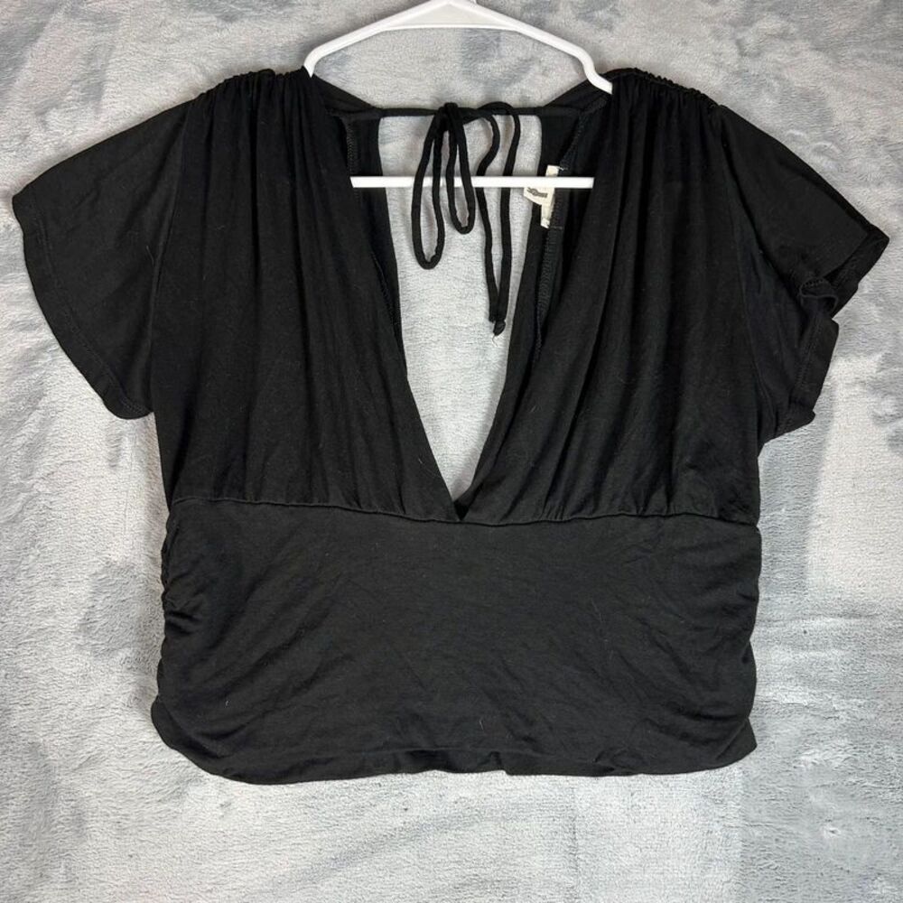 Earthbound cropped top
